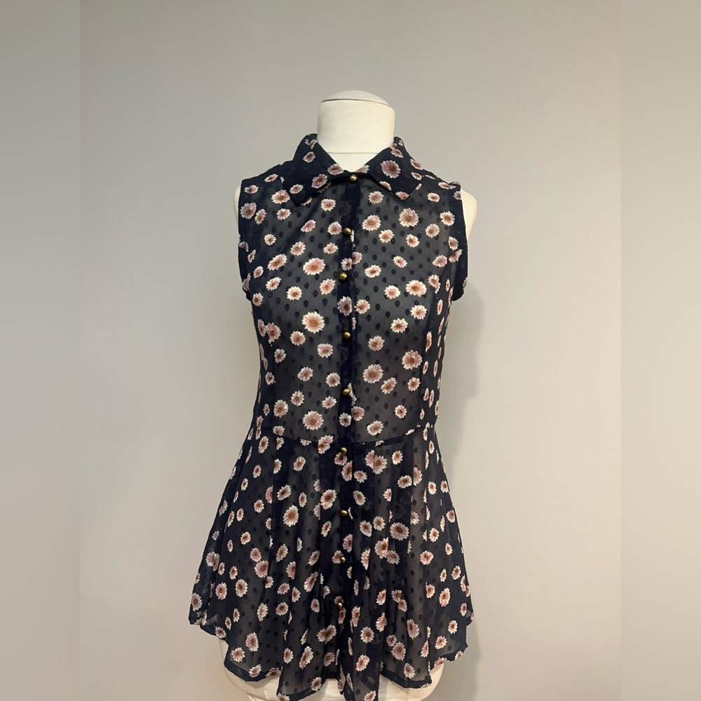 TIFFANYSLABEL FLORAL CHIFFON MIDI DRESS W/ COLLAR & BUTTON UP FRONT SLEEVELESS